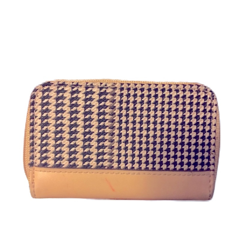 Hound-Tooth Wallet - image 1